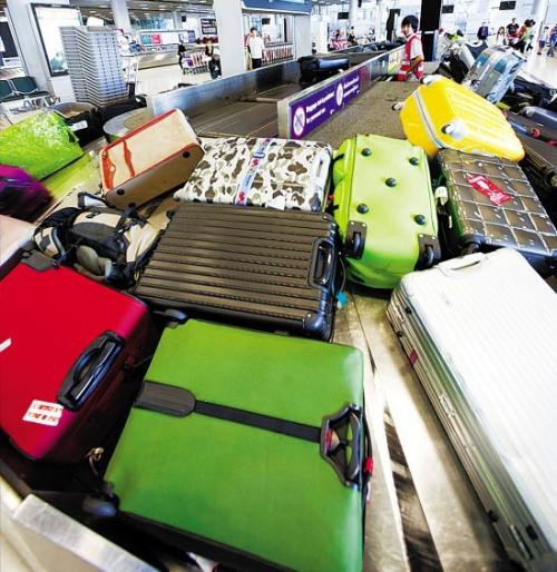 飛機(jī)托運0.jpg 飛機(jī)托運0.jpg